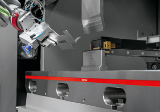 All focus on automation and press brakes
